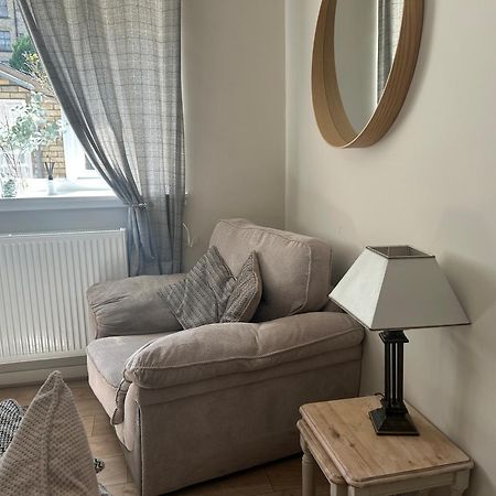Appartamento Number Fifty Six Hawick Esterno foto
